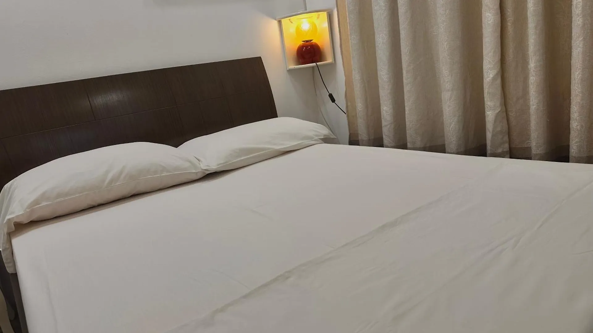 Comfort Apartment 地拉那