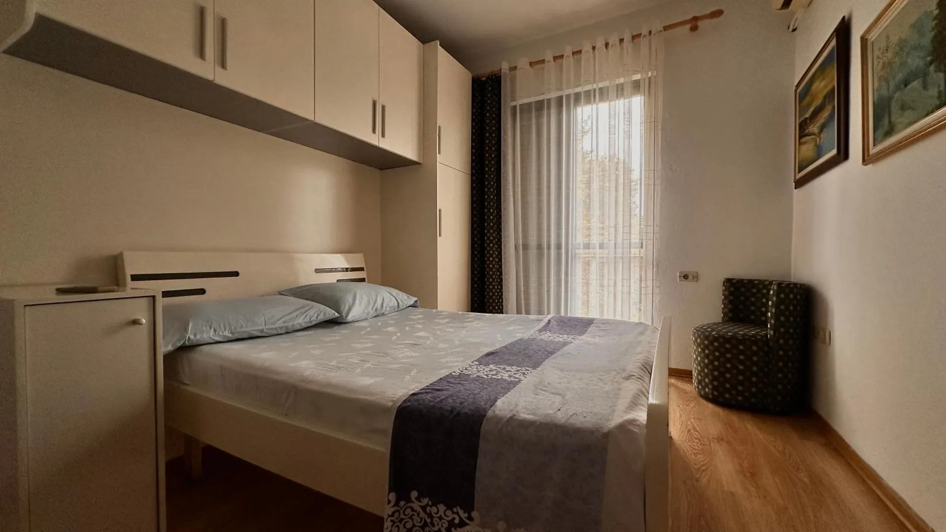 Comfort Apartment Tirana Albania